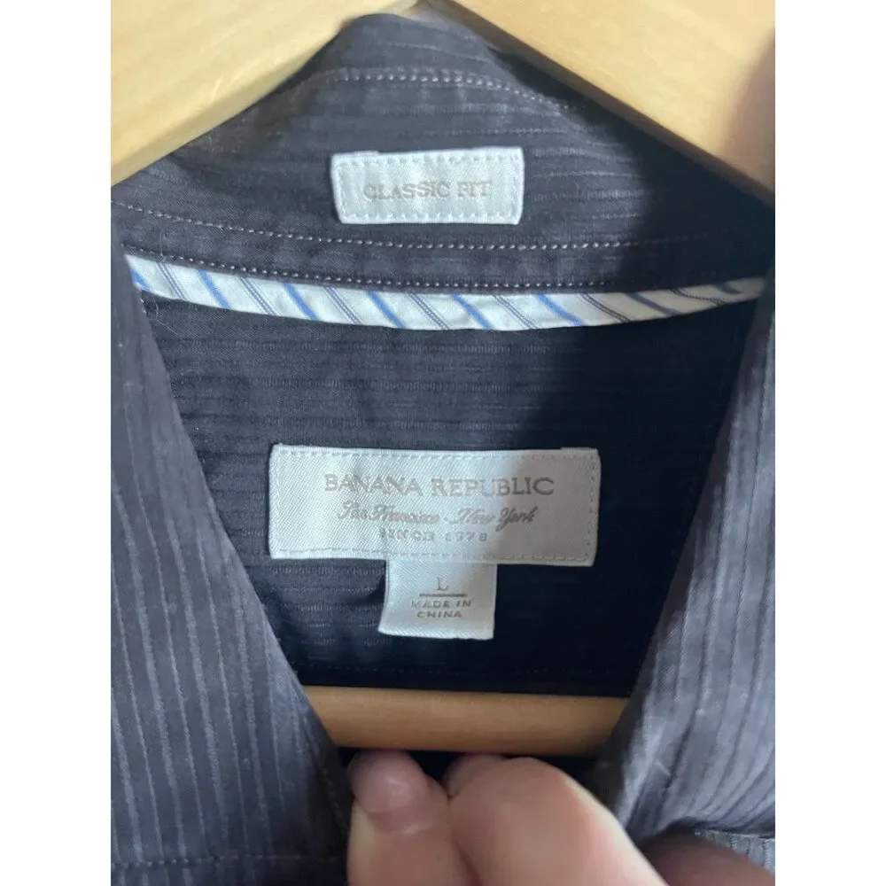 Banana Republic Classic Fit Men’s Large Black Textured Stripe Dress Shirt